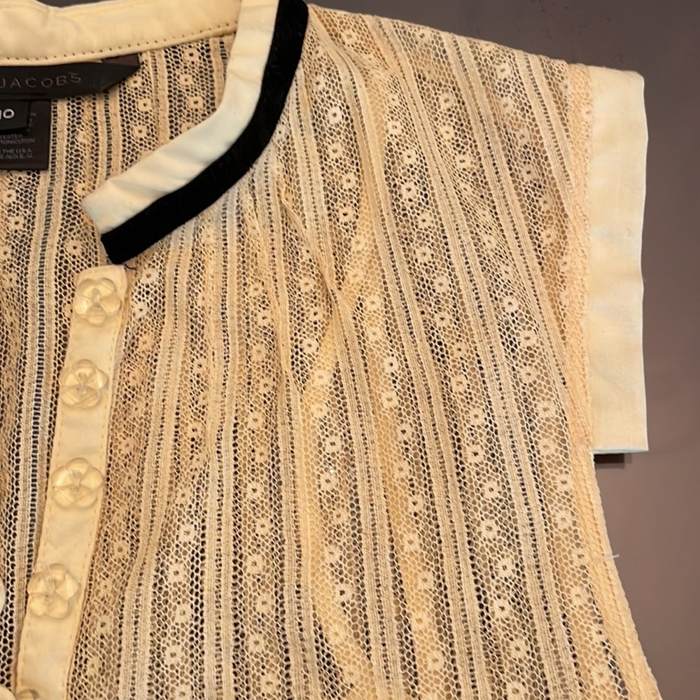 Marc Jacobs Vintage Lace shirt with black velvet trim - Picture 4 of 12